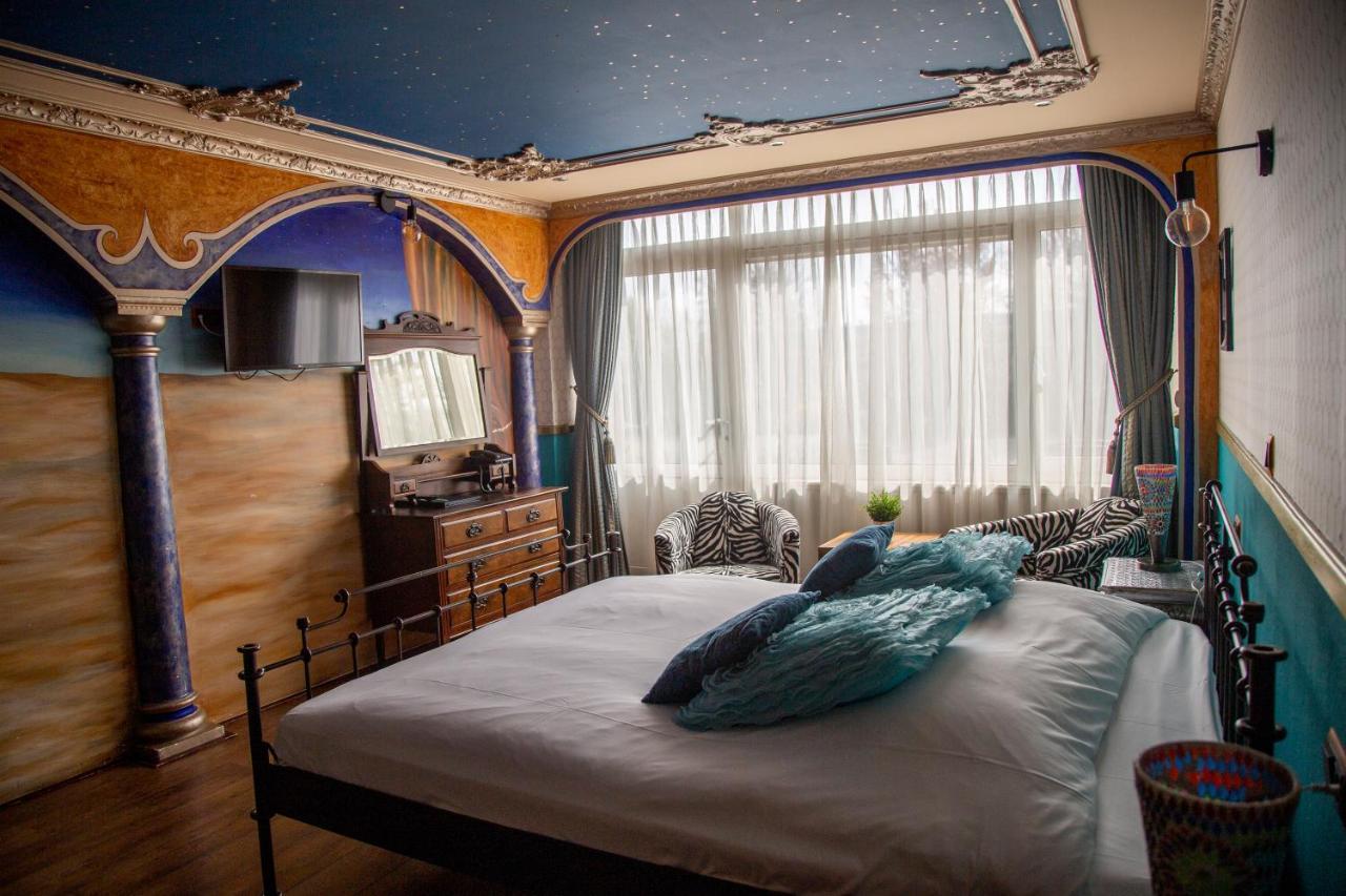 Amicitia Hotel سنيك المظهر الخارجي الصورة