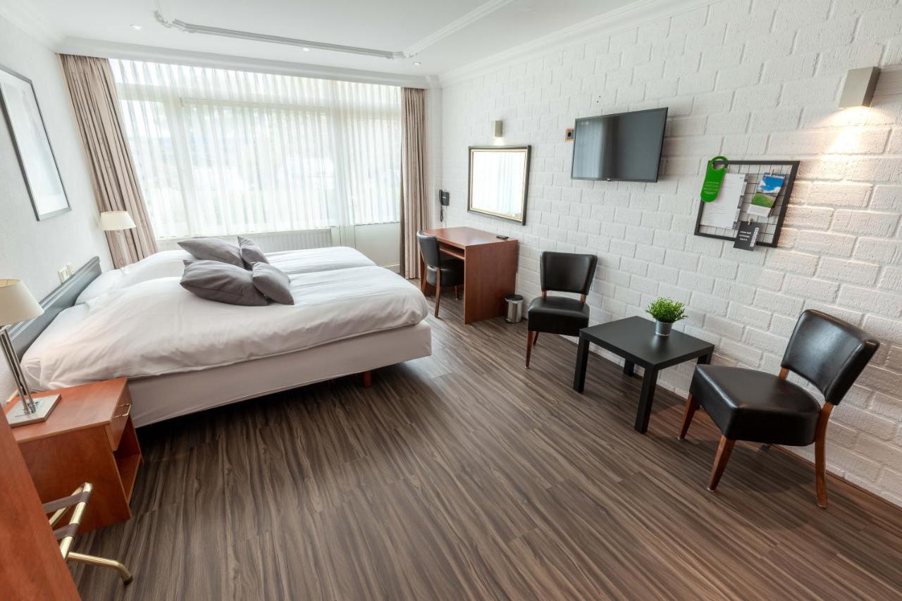 Amicitia Hotel سنيك المظهر الخارجي الصورة
